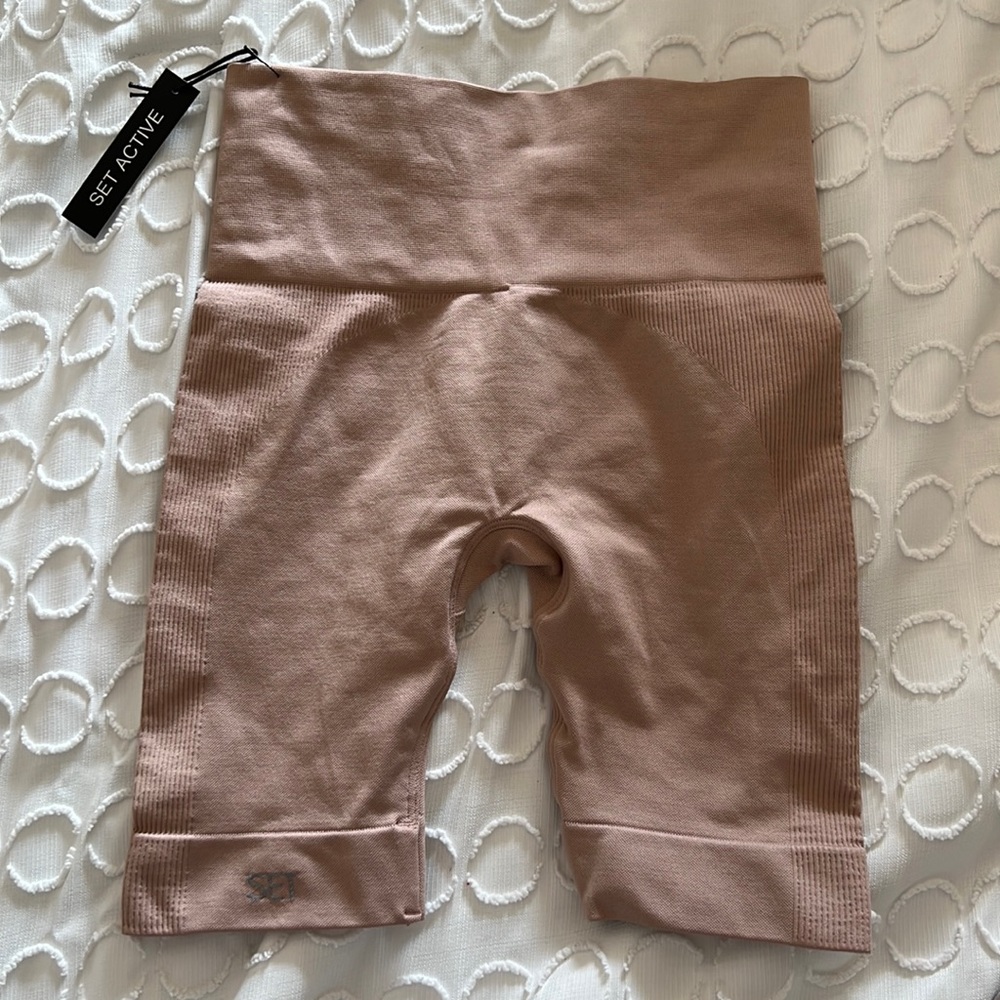 SET ACTIVE Sculptflex Biker Shorts